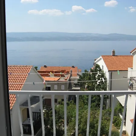 Bilic Nemira Omis
