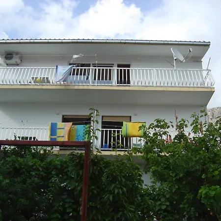 Bilic Nemira Apartment *
