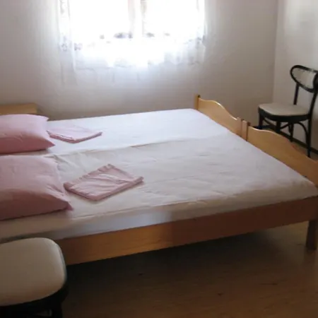 شقة Bilic Nemira أوميس